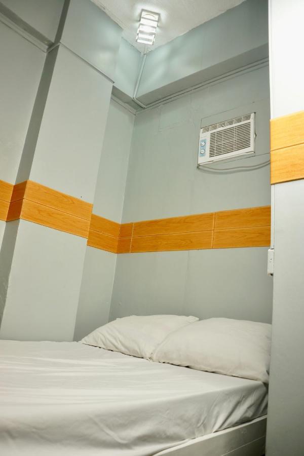 E Transient Hostel Paranaque City Exterior photo