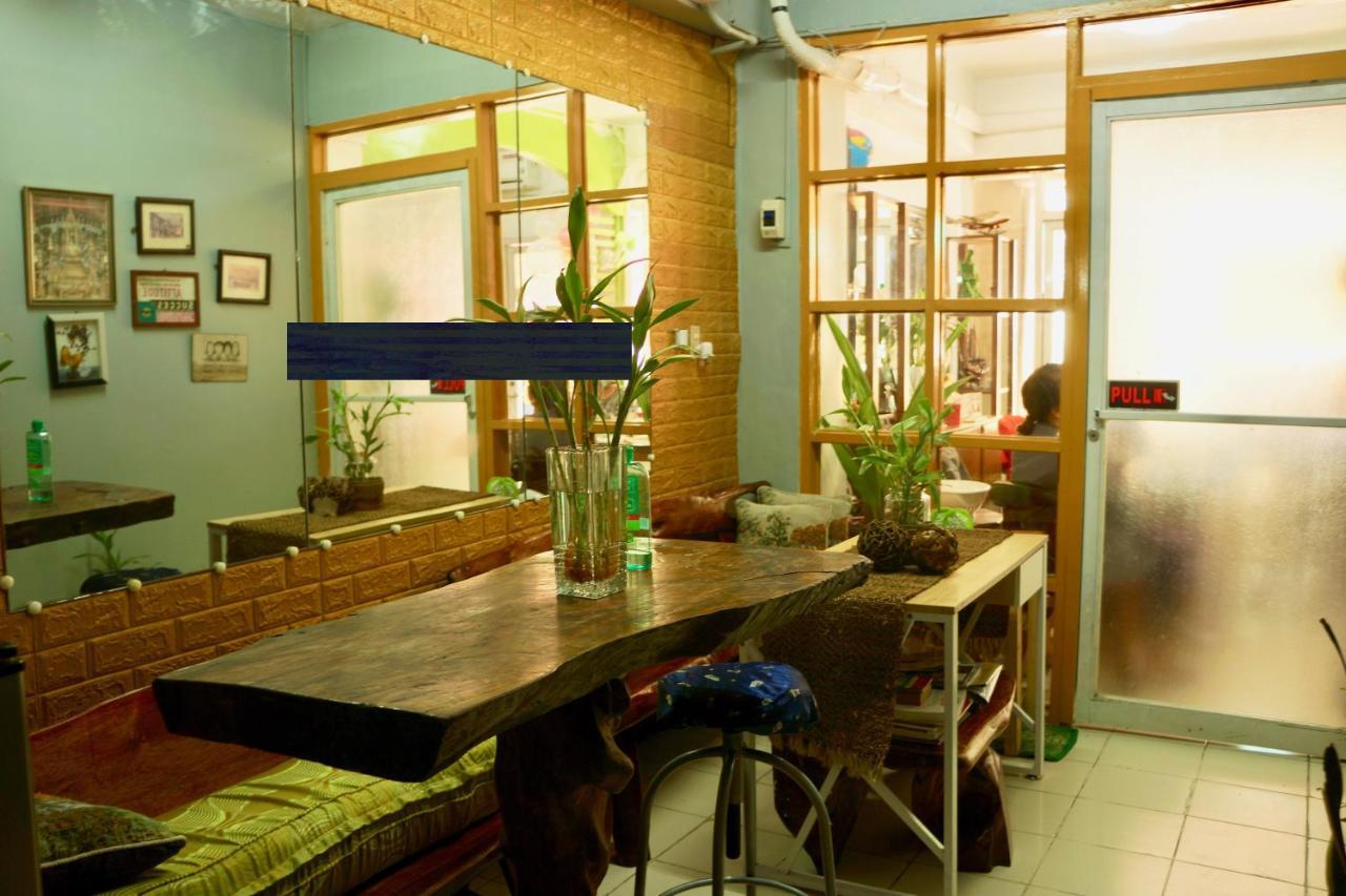 E Transient Hostel Paranaque City Exterior photo